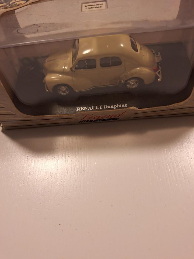 Renault 4cv, Ophalen