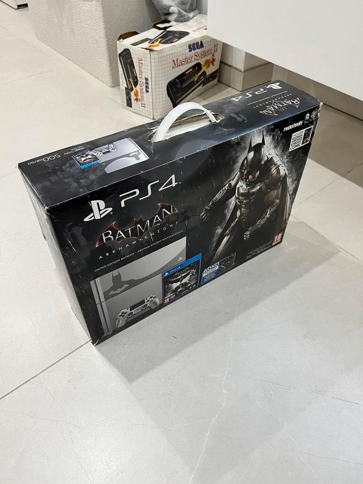 PS4 Batman edition originele volledige doos, Games en Spelcomputers, Spelcomputers | Sony PlayStation 4, Zo goed als nieuw, Ophalen