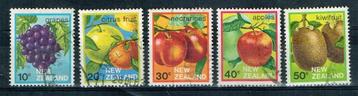 Postzegels uit Nieuw-Zeeland - K 5017 - vruchten / fruit beschikbaar voor biedingen