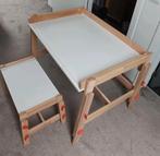 Flisat ikea evoluerend kinderbureau met klein bankje., Ophalen, Zo goed als nieuw, Bureau