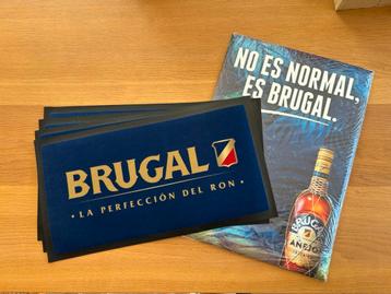 Brugal emaille plaat + 4 barmatjes beschikbaar voor biedingen