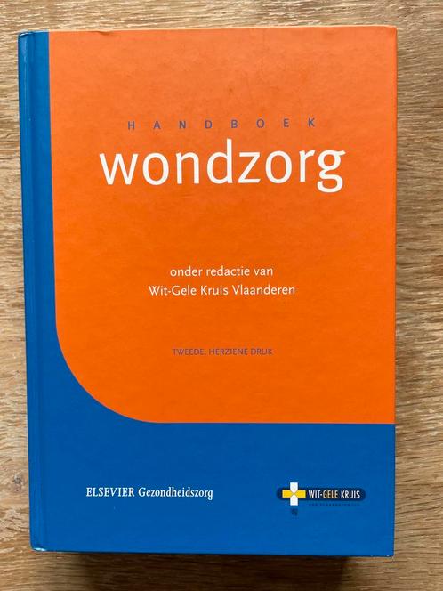 Handboek Wondzorg wit-gele kruis, Boeken, Wetenschap, Zo goed als nieuw, Ophalen of Verzenden