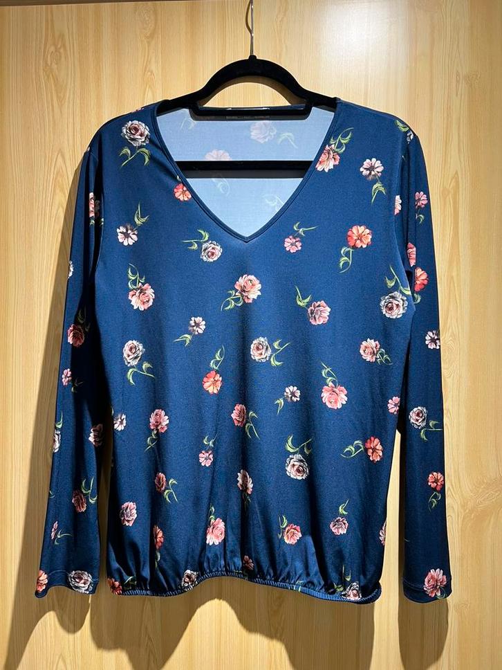 Blauwe blouse Luna’s, Kleding | Dames, Blouses en Tunieken, Zo goed als nieuw, Maat 36 (S), Blauw, Ophalen of Verzenden