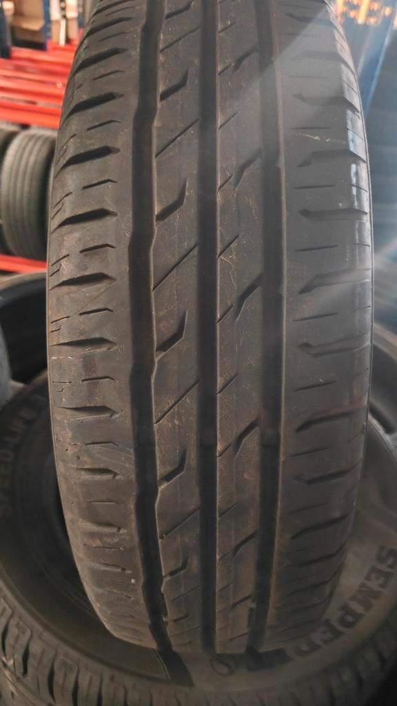 185/65r15 semperit 35€ per stuk met plaatsen 18565r15 r15, Auto-onderdelen, Besturing, Ophalen of Verzenden