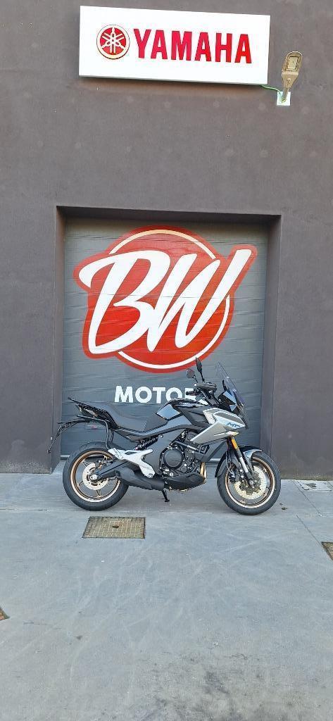 CF MOTO 700MT @BWMOTORS MECHELEN, Motoren, Motoren | Overige merken, Bedrijf, Toermotor, meer dan 35 kW, 2 cilinders, Ophalen