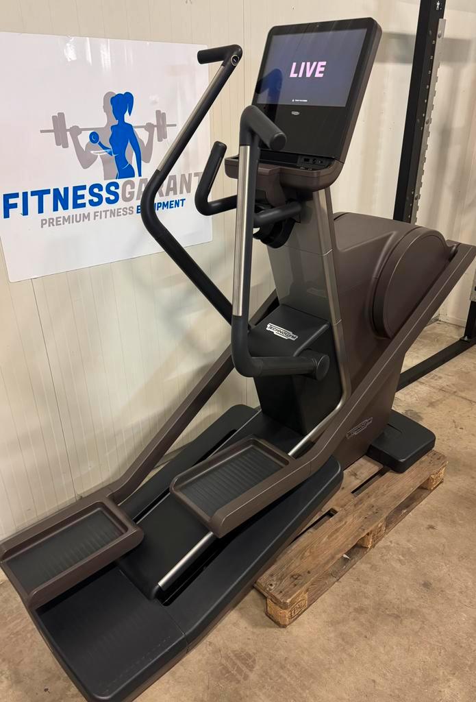 Technogym Artis Synchro Unity 3.0 LIVE Crosstrainer, Sport en Fitness, Fitnessmaterialen, Ophalen of Verzenden