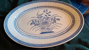 Servies met rijstkorrel  beschikbaar voor biedingen