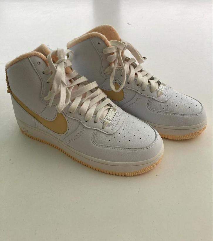 Nike Air Force 1 Sculpt-sneakers. Maat 38,5. Nieuw!, Kleding | Dames, Schoenen, Nieuw, Sneakers, Wit