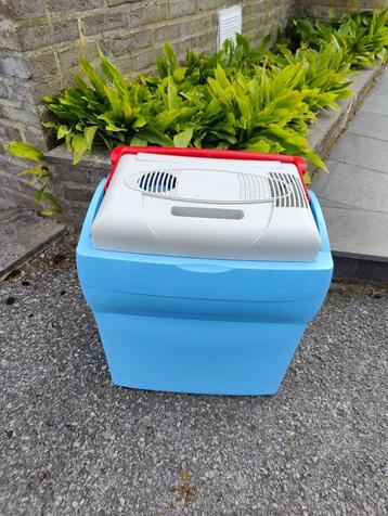 Thermo-elektrische koelbox / frigobox 12V - Giostyle  beschikbaar voor biedingen