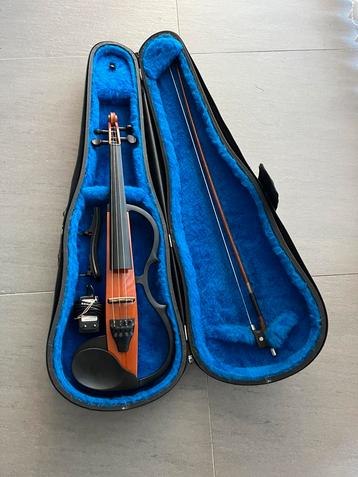 Yamaha SV100, Musique & Instruments, Instruments à cordes frottées | Violons & Altos, Enlèvement, Comme neuf, Violon, Avec valise