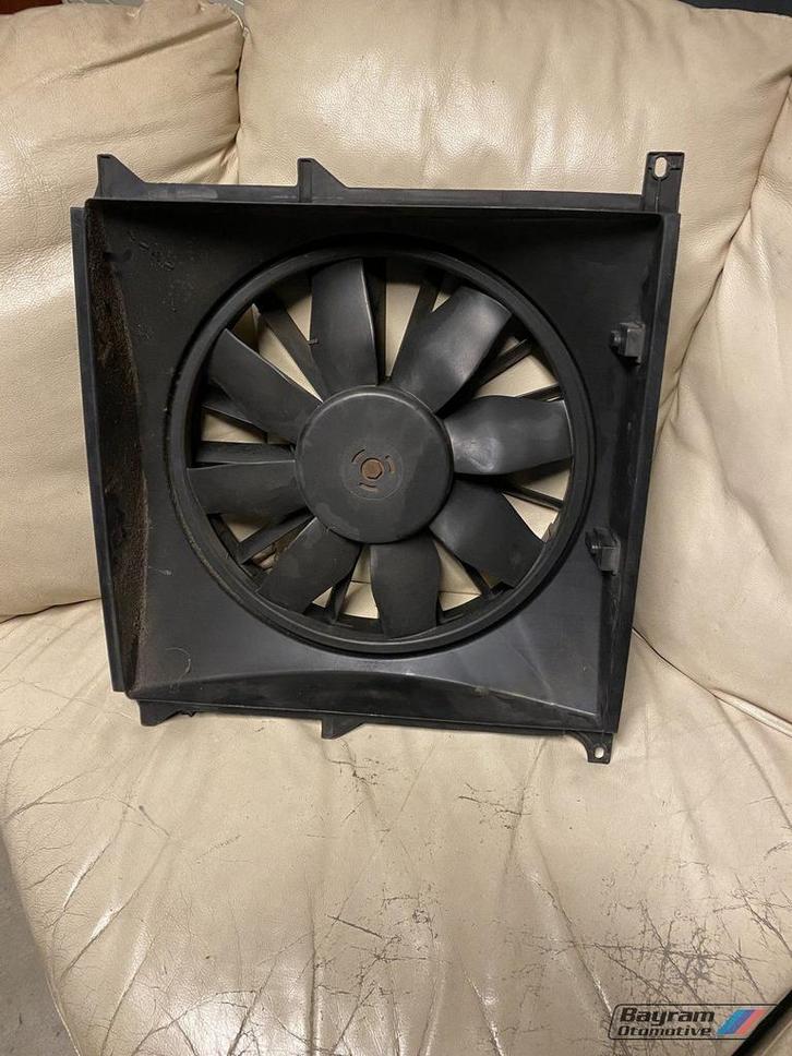 Bmw E36 Z3 koelvin koelfan ventilator 8372039 318is 3serie, Auto-onderdelen, Motor en Toebehoren, BMW, Gebruikt, Ophalen of Verzenden