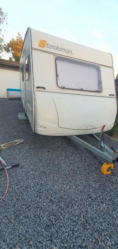 Caravan Sterckeman, Caravans en Kamperen, Caravans, Particulier, Sterckeman, Kachel, Koelkast, Luifel, Reservewiel, Ophalen