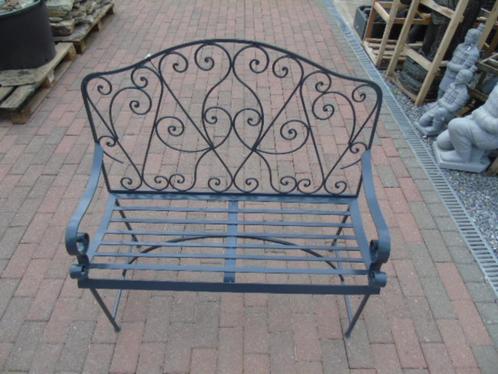 banc de jardin en fer forgé plein de couleur gris, Jardin & Terrasse, Accessoires mobilier de jardin, Neuf, Enlèvement ou Envoi