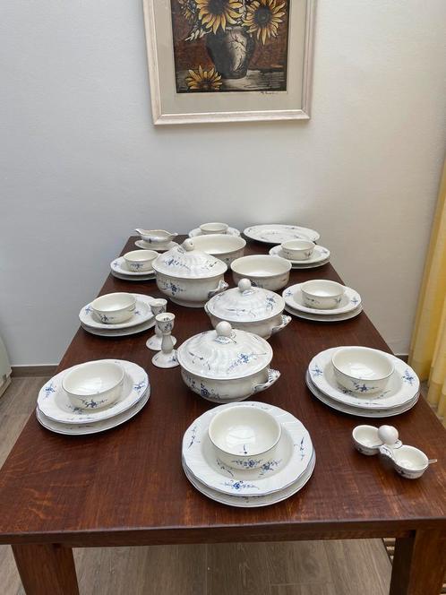 Compleet servies Villeroy en Boch, Vieux Luxembourg, Huis en Inrichting, Keuken | Servies, Zo goed als nieuw, Compleet servies