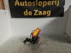 Fusee rechts-voor van een Renault Captur, Ophalen of Verzenden, 3 maanden garantie, Gebruikt, Renault