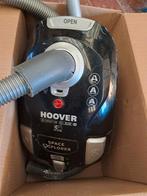 Hoover Swift Power 900w +hulpstukken, Ophalen of Verzenden, Zo goed als nieuw, Stofzuiger