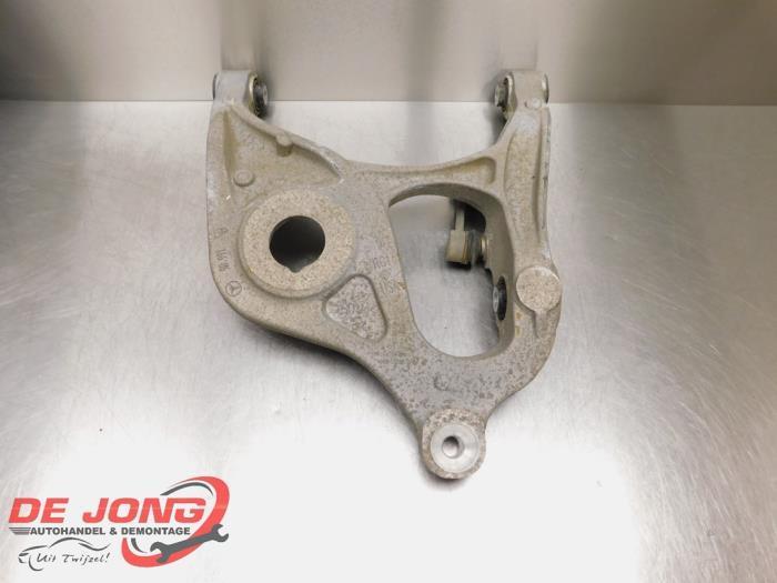 Draagarm rechts-achter van een Mercedes ML-Klasse, Auto-onderdelen, Ophanging en Onderstel, Mercedes-Benz, Gebruikt, 3 maanden garantie