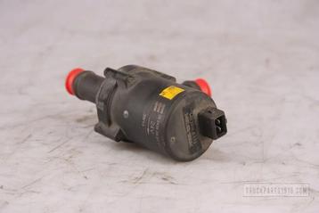 Mercedes-Benz A 002 835 76 64 Circulatiepomp MP4 beschikbaar voor biedingen