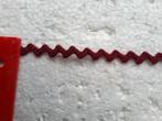 0,8 mm bordeauxrood zigzag serpentijnlint GS0895, Ophalen of Verzenden, Nieuw