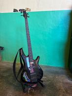 Ibanez bass guitaar, Muziek en Instrumenten, Ophalen, Zo goed als nieuw