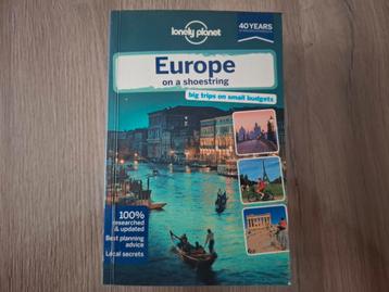Lonely Planet - Europe on a Shoestring - LP - 8e beschikbaar voor biedingen