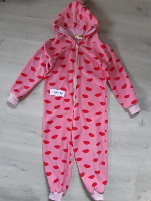 Onesie & Kinderpyjama's, maat 92 tem 140, Kinderen en Baby's, Kinderkleding | Overige, Zo goed als nieuw, Jongen of Meisje, Ophalen of Verzenden