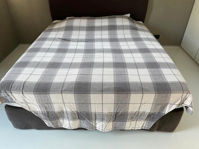 2 Flanellen dekbedovertrekken, Huis en Inrichting, Slaapkamer | Beddengoed, Gebruikt, Dekbedovertrek, Tweepersoons, Overige kleuren