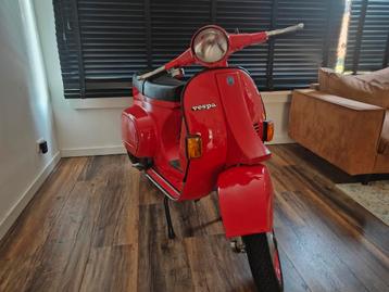 Vespa pk50 130cc 1986 disponible aux enchères