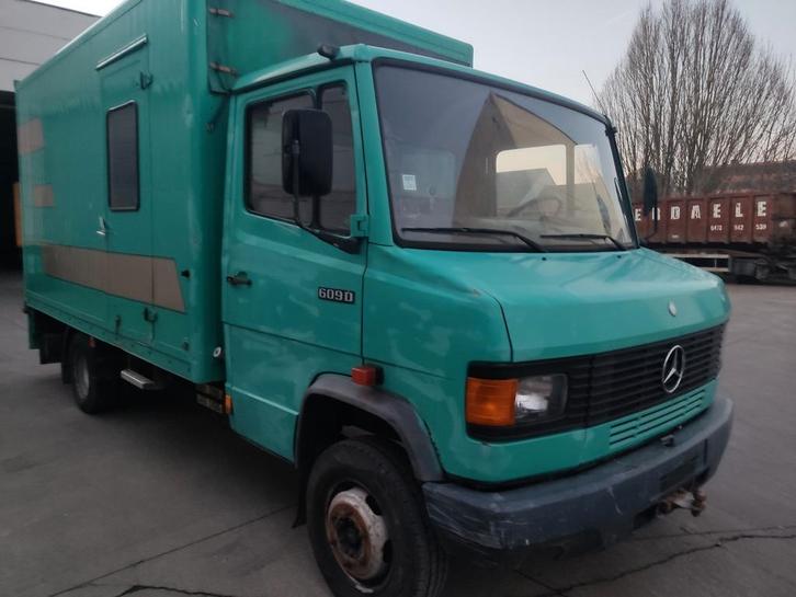 Mercedes 609, Auto-onderdelen, Vrachtwagen-onderdelen, Ophalen of Verzenden