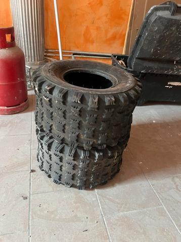 Lot de 8 roue de quad