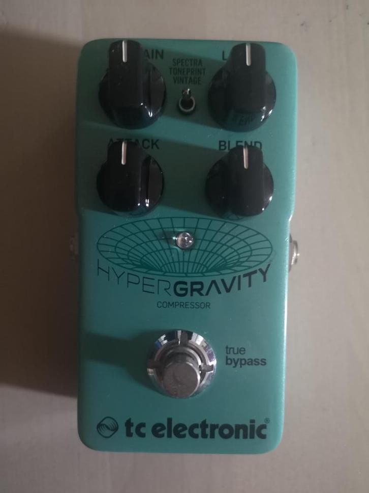 Hyper Gravity Compressor - TC Electronic, Muziek en Instrumenten, Effecten, Zo goed als nieuw, Compressor, Ophalen