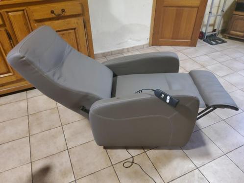 fauteuil relax électrique, Diversen, Verpleegmiddelen, Zo goed als nieuw, Ophalen