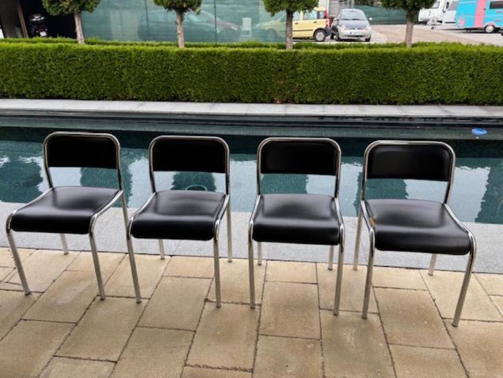 Stoelen retro, Huis en Inrichting, Stoelen, Gebruikt, Vier, Metaal, Zwart, Ophalen