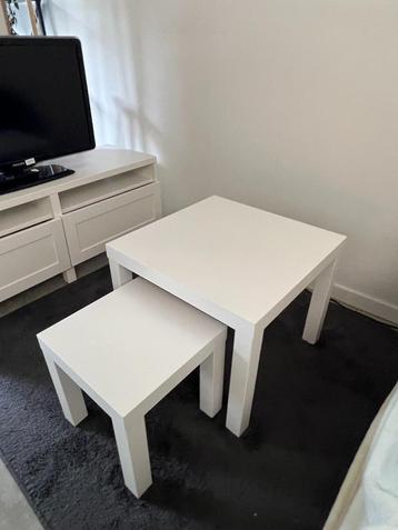 2 Salontafeltjes 55x55cm + 35x35cm beschikbaar voor biedingen