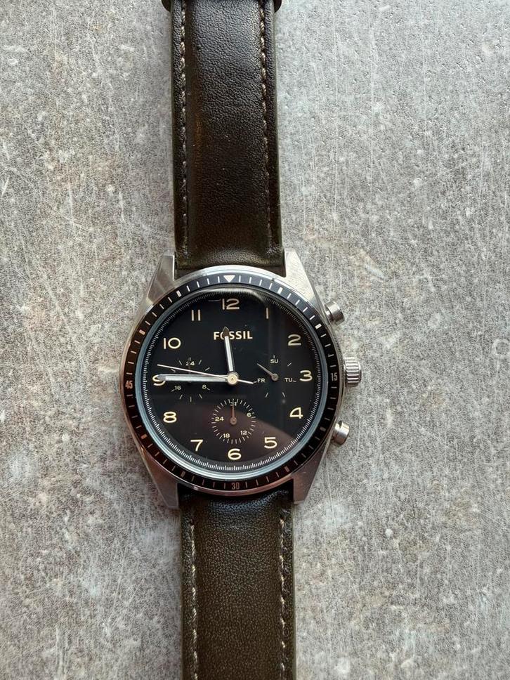 Fossil horloge NIEUWSTAAT, Handtassen en Accessoires, Horloges | Heren, Zo goed als nieuw, Ophalen