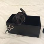 Lunettes de soleil D&G (Swarovski Sunglasses), Handtassen en Accessoires, Zonnebrillen en Brillen | Dames, Zonnebril, Zwart, Nieuw