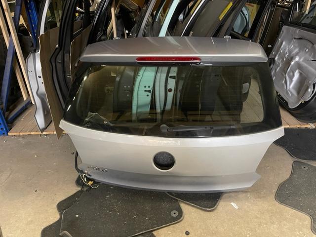 ACHTERKLEP LA7W Volkswagen Polo V (6R) (01-2009/05-2022), Auto-onderdelen, Carrosserie, Achterklep, Volkswagen, Gebruikt