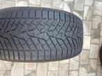 Winterbanden - 245/40-20 XL bluearth-winter v905, Auto-onderdelen, Banden en Velgen, Ophalen, Winterbanden, Band(en), 20 inch