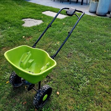 Gazonbemester beschikbaar voor biedingen
