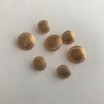 Vintage goudkleurige knopen, Hobby en Vrije tijd, Naaien en Fournituren, Ophalen of Verzenden