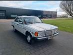 Mercedes 240D (W123) – 1982, Auto's, Euro 6, Leder en Stof, Wit, Bruin