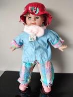 *12.      Grande poupée (60 cm) avec  sortes de robes.**29€, Enfants & Bébés, Jouets | Poupées, Utilisé, Enlèvement ou Envoi