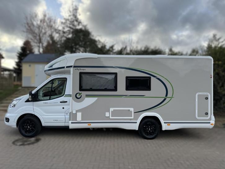 TE KOOP: Chausson Titanium Ultimate 720 2024 Motorhome, Caravans en Kamperen, Mobilhomes, Bedrijf, tot en met 5, Half-integraal