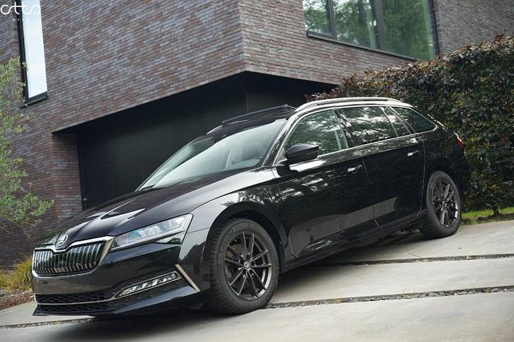 Skoda Superb Combi 1.4 TSI iV DSG Pano/DigiDashCarPlay, Auto's, Skoda, Bedrijf, Te koop, Superb, Airbags, Android Auto, Apple Carplay