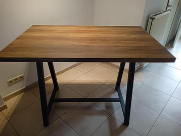 Bartafel beschikbaar voor biedingen