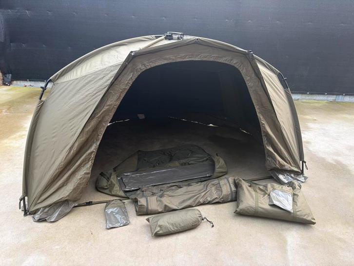 Trakker Tempest 100 Advanced, Watersport en Boten, Hengelsport | Karpervissen, Zo goed als nieuw, Ophalen of Verzenden