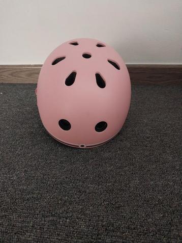Globber fietshelm, zo goed als nieuw. beschikbaar voor biedingen