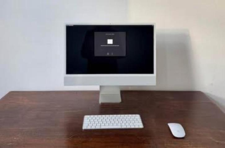 iMac 24" M3 — 16 GB RAM/1 TB SSD — Zilver — Toetsenbord + m, Computers en Software, Apple Desktops, Zo goed als nieuw, iMac, SSD