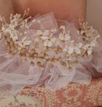 Antieke wassen kroon, Enlèvement