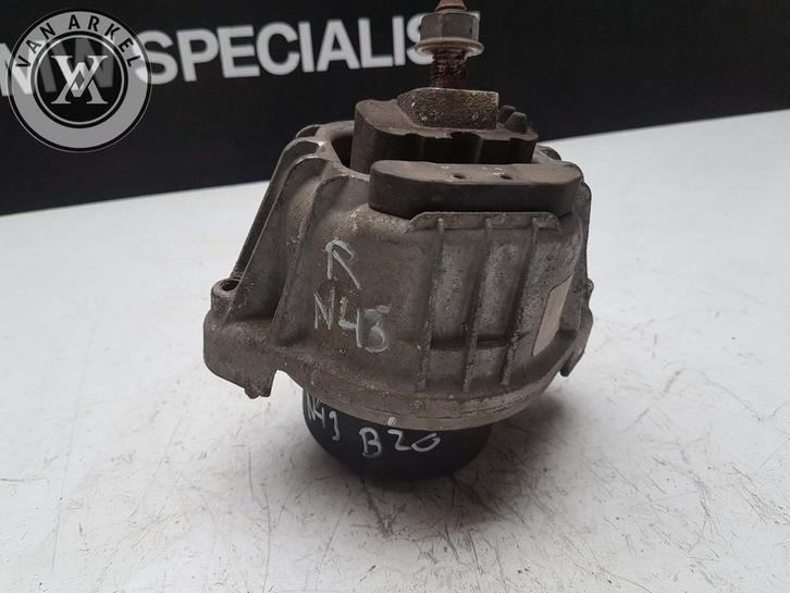 Bmw n43b20 motor steun rechts, Autos : Pièces & Accessoires, Moteurs & Accessoires, BMW, Utilisé, Enlèvement ou Envoi